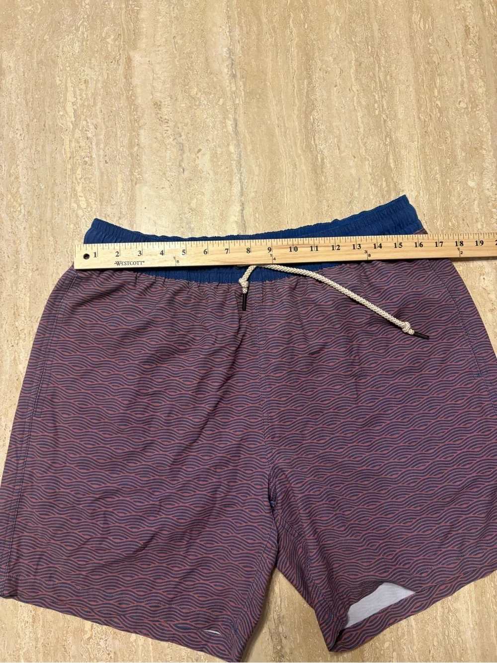 Fair Harbor The Anchor Swim Trunks Mens XL Red Blue Wave Print BreezeKnit Liner